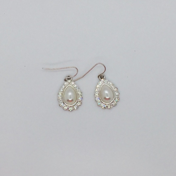 Faux Pearl and Rhinestone Silver Dangly Earrings - Picture 1 of 1